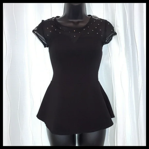 Top Express Manches Courtes Décolleté Rond - Noir Et Or - Taille Petite (PS) - Occasion Très Bon état